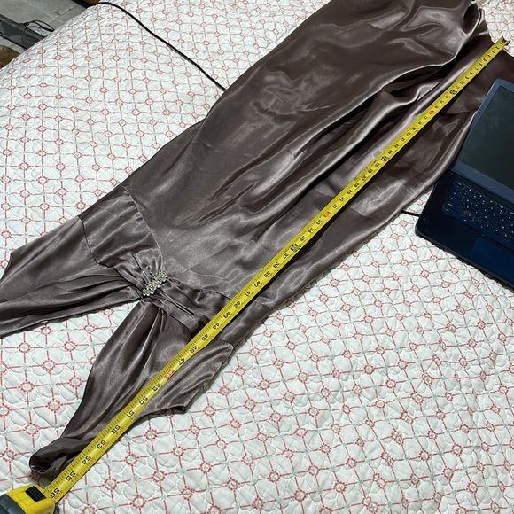 Night Way metallic silver satin gown with train - Picture 9 of 9